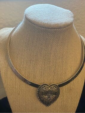 Sterling Silver Heart Pendant Collar Necklace - Silver
